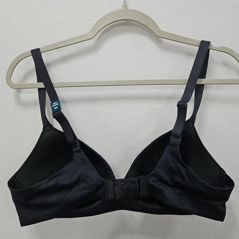 Tommy John‎ Second Skin Lightly Lined Wireless Lace Bra Black Size 38B Stretch